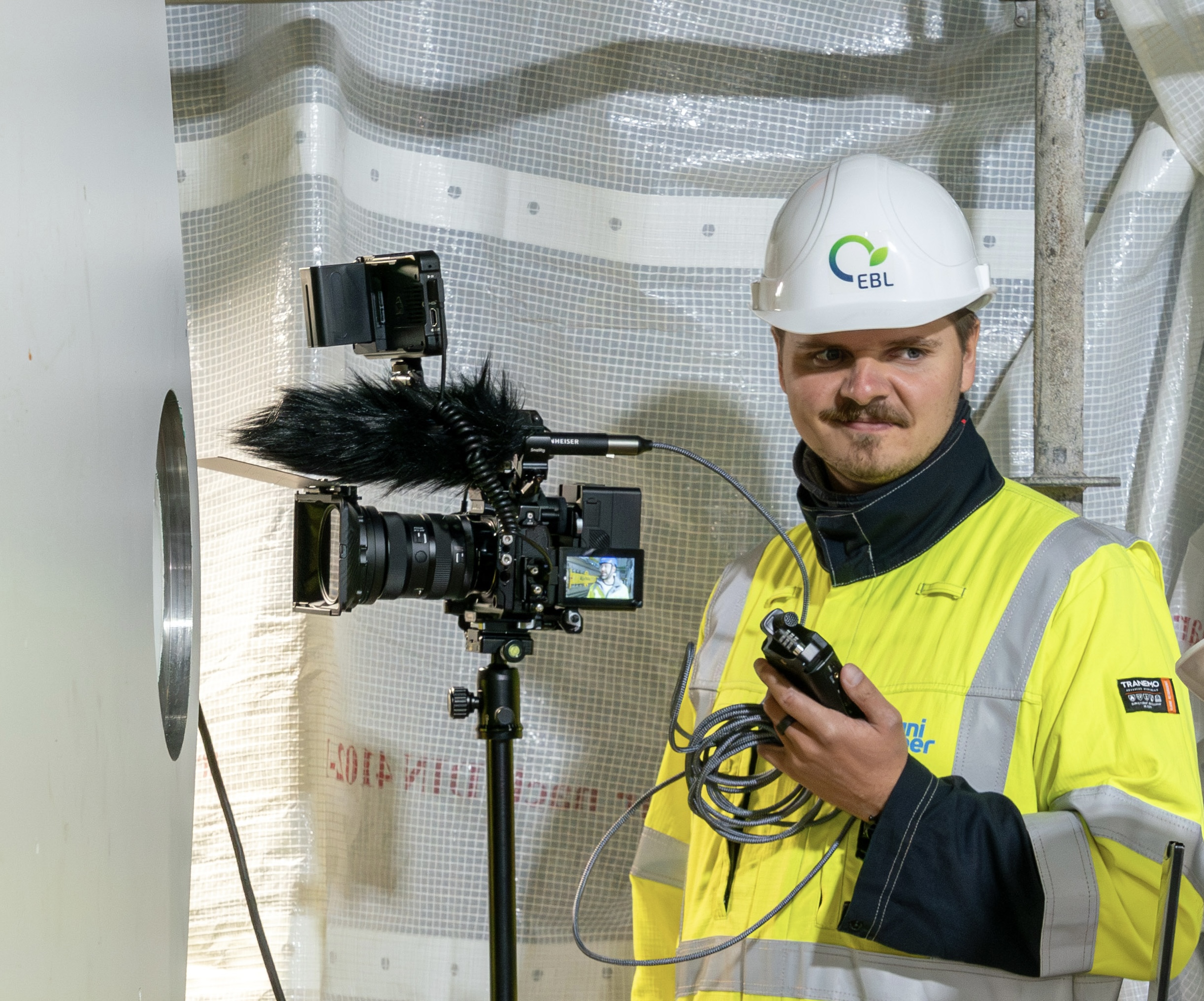 Wie mir KI beim Ton regelmäßig den Rücken freihält