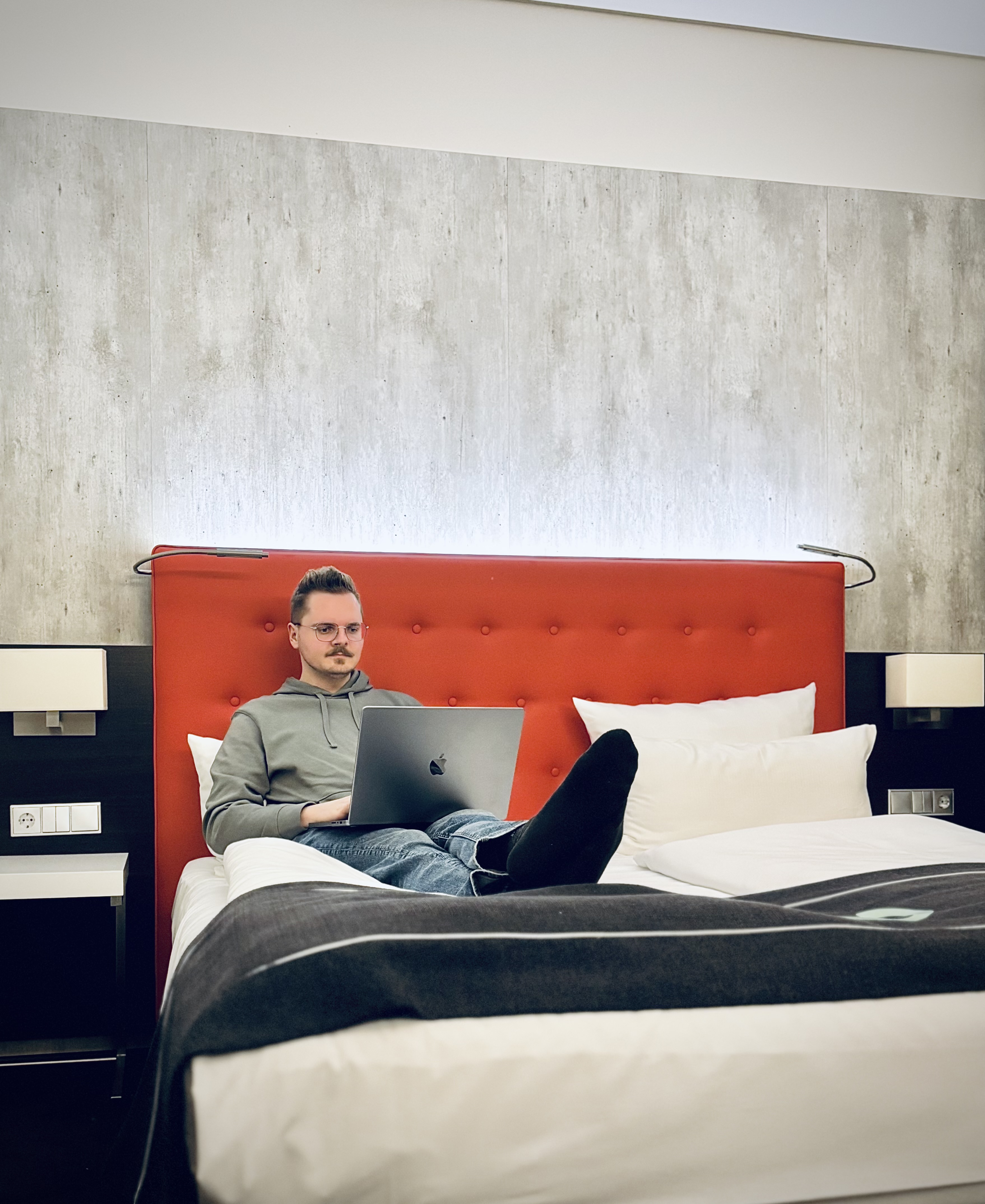 Die Leere im Hotelzimmer